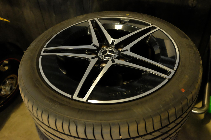 Mercedes-Benz C 300 Estate e AMG Line Extra set winterwielen — photo 27