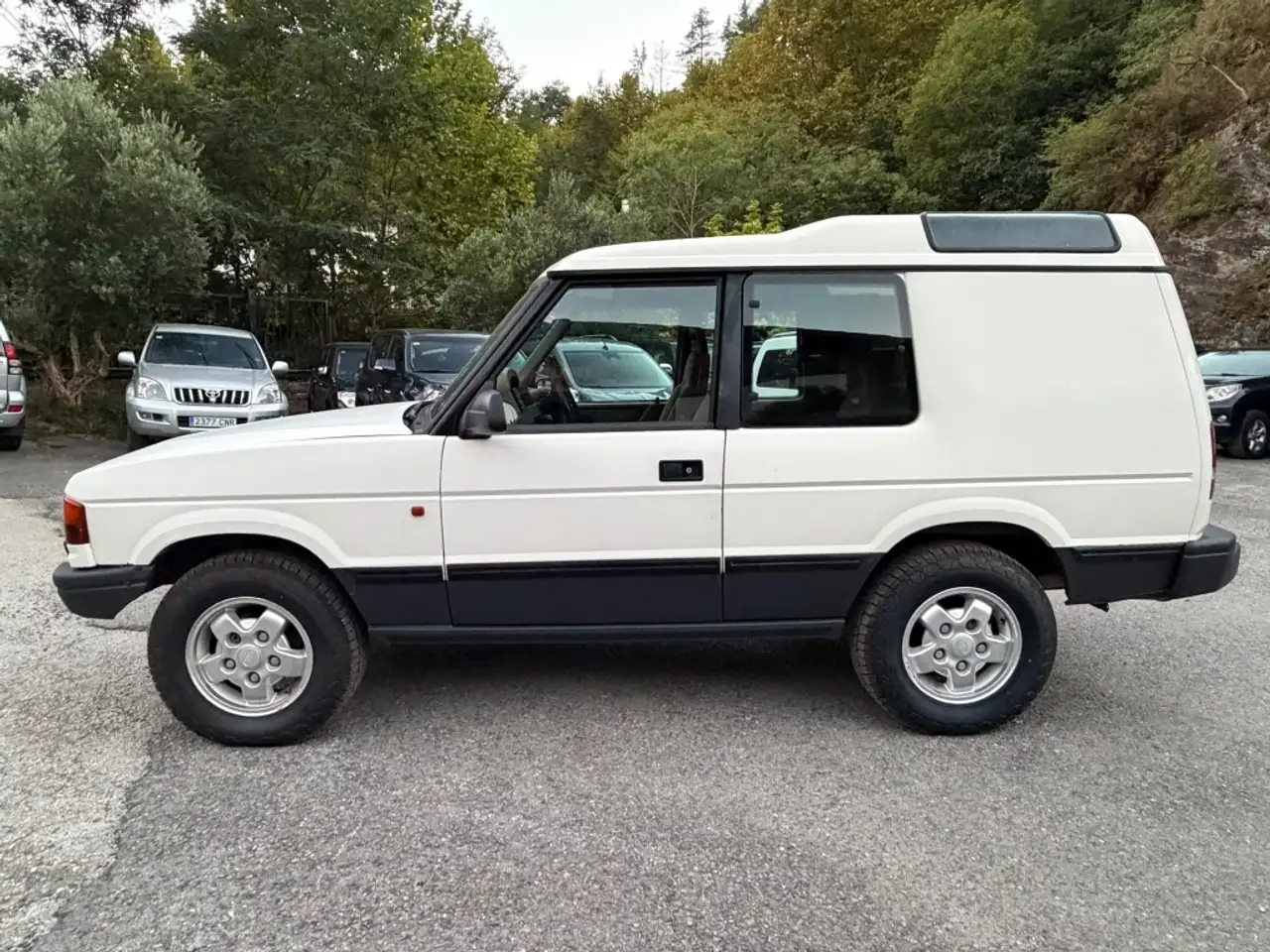 Land Rover Discovery 2.5 Base TDI, foto 5