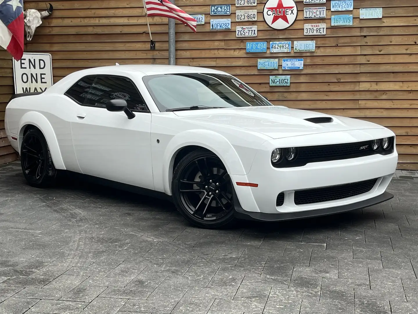 Dodge Challenger WIDEBODY 5,7L V8 Performace Leder Weiß - 2