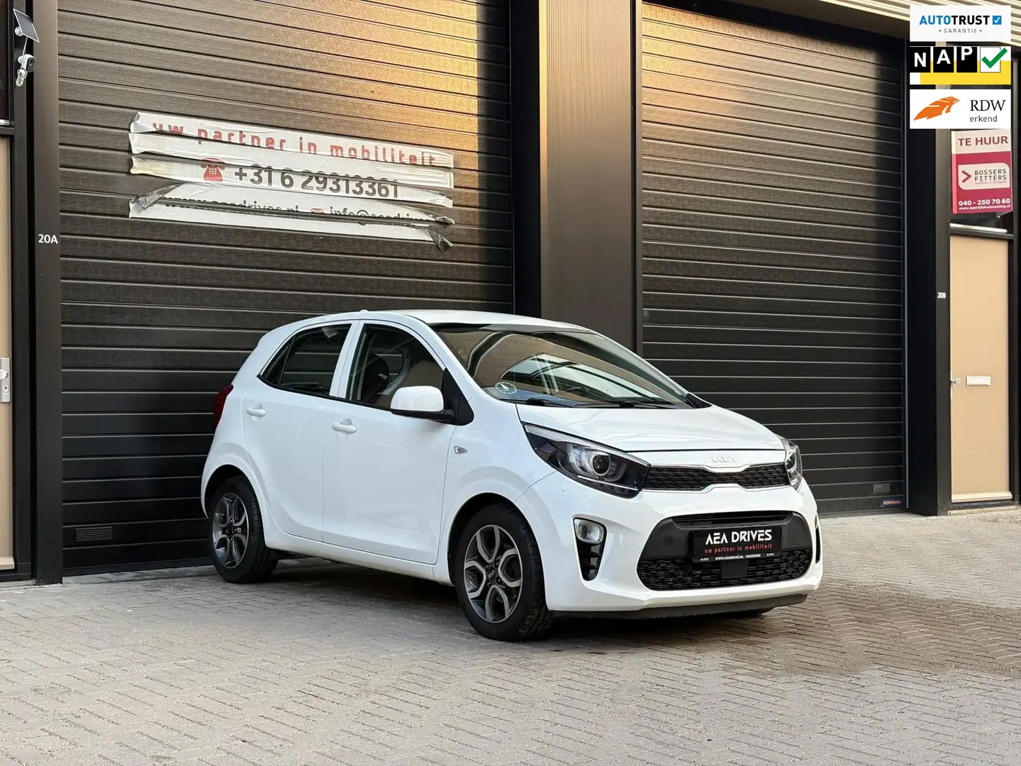 Kia Picanto 1.0 CVVT ExecutiveLine | 2018 | 67 pk | Apple CarP Wit - 1