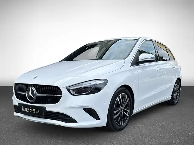 Mercedes-Benz B-Class view 2