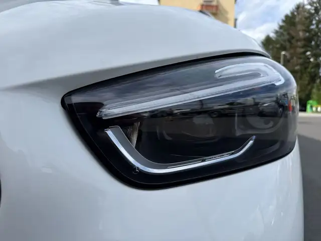 Mercedes-Benz B-Class view 14