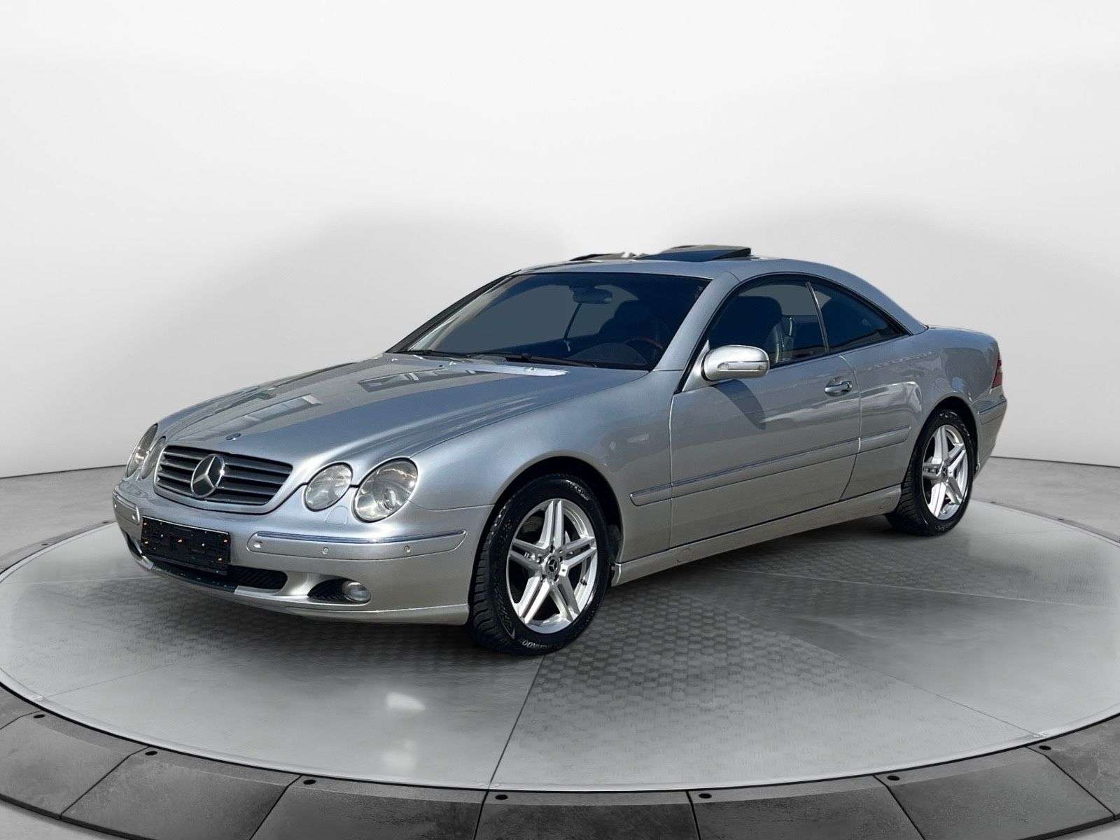 Second hand Mercedes Benz Cl-Class 500