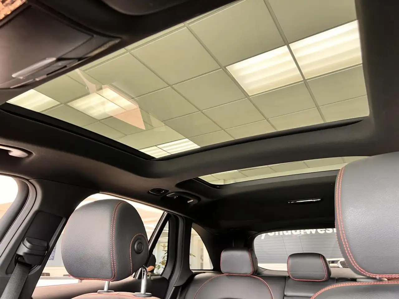 Mercedes-Benz GLC photo Mercedes-Benz GLC
