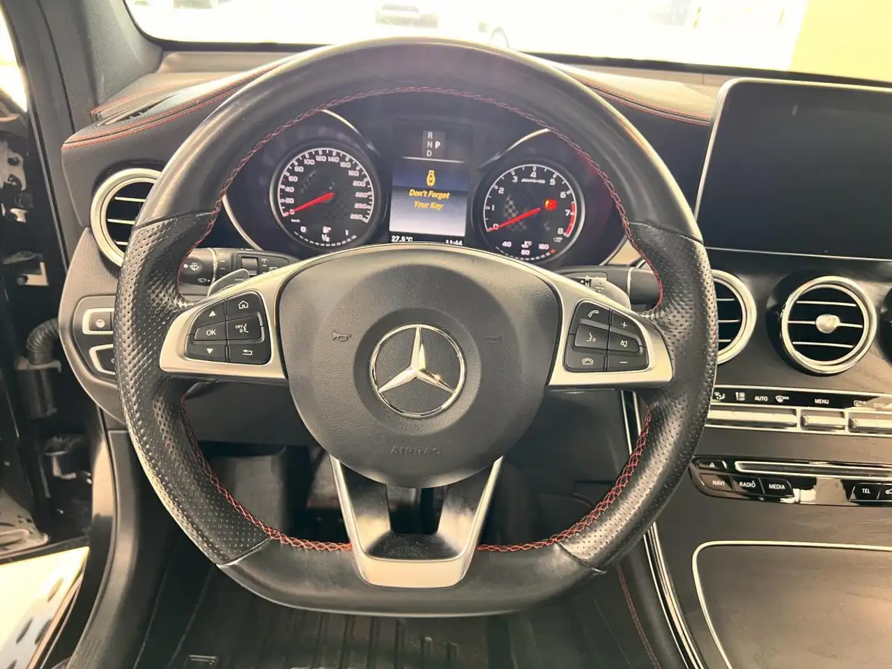 Mercedes-Benz GLC photo Mercedes-Benz GLC