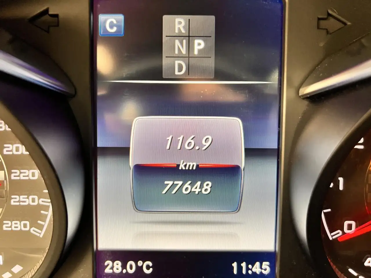 Mercedes-Benz GLC photo Mercedes-Benz GLC