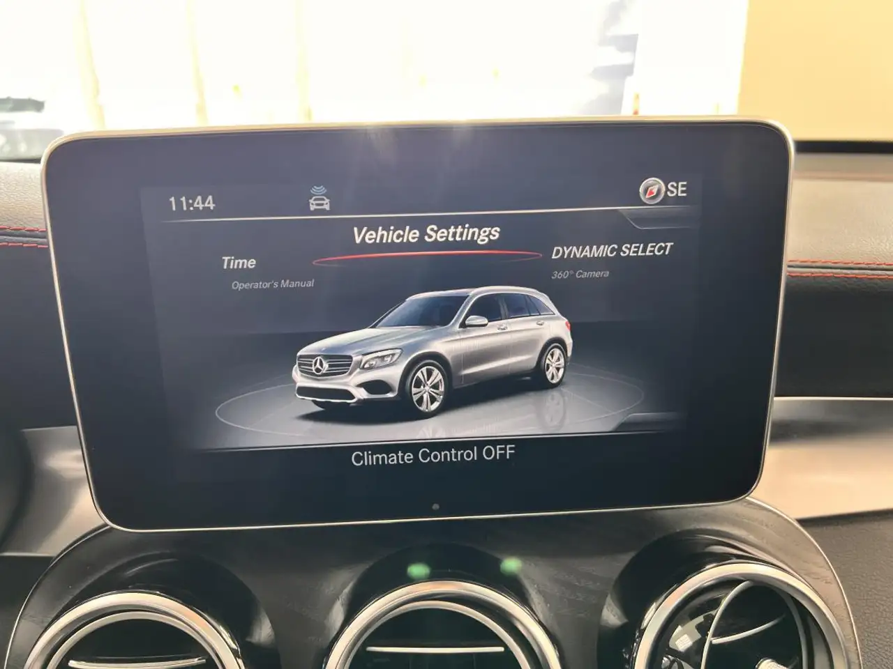 Mercedes-Benz GLC photo Mercedes-Benz GLC