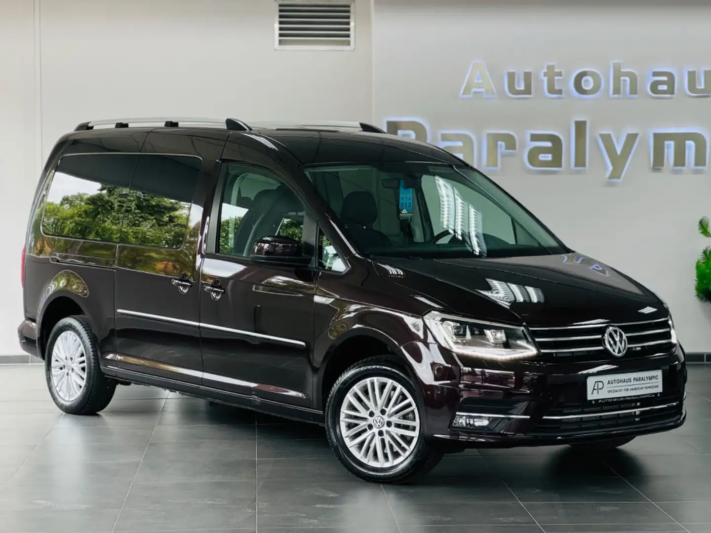 Volkswagen Caddy Maxi Highline DSG Behindertengerecht-Rampe Violett - 2