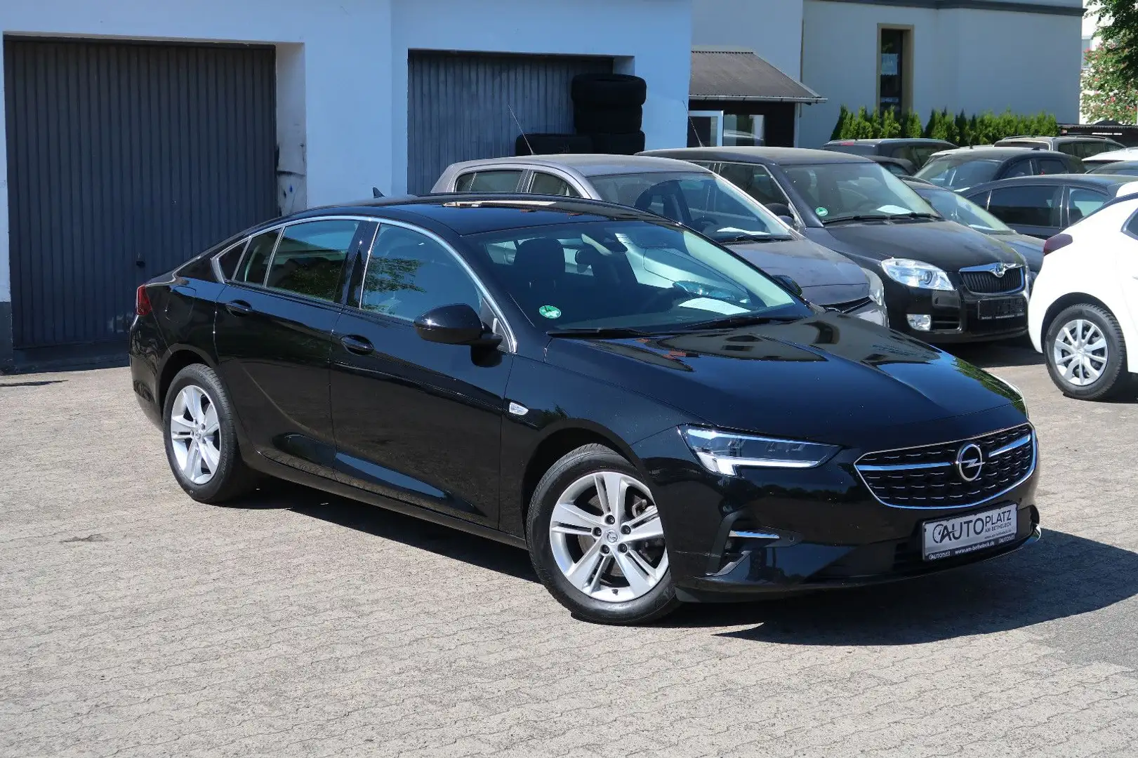 Opel Insignia B 2.0 CDTI Grand Sport *AUTOM. *LED Schwarz - 2