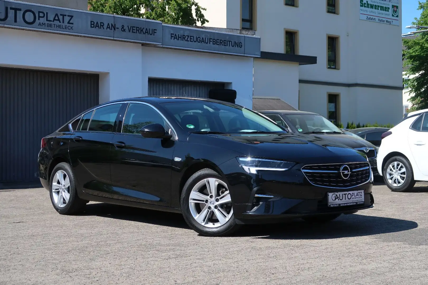 Opel Insignia B 2.0 CDTI Grand Sport *AUTOM. *LED Schwarz - 1
