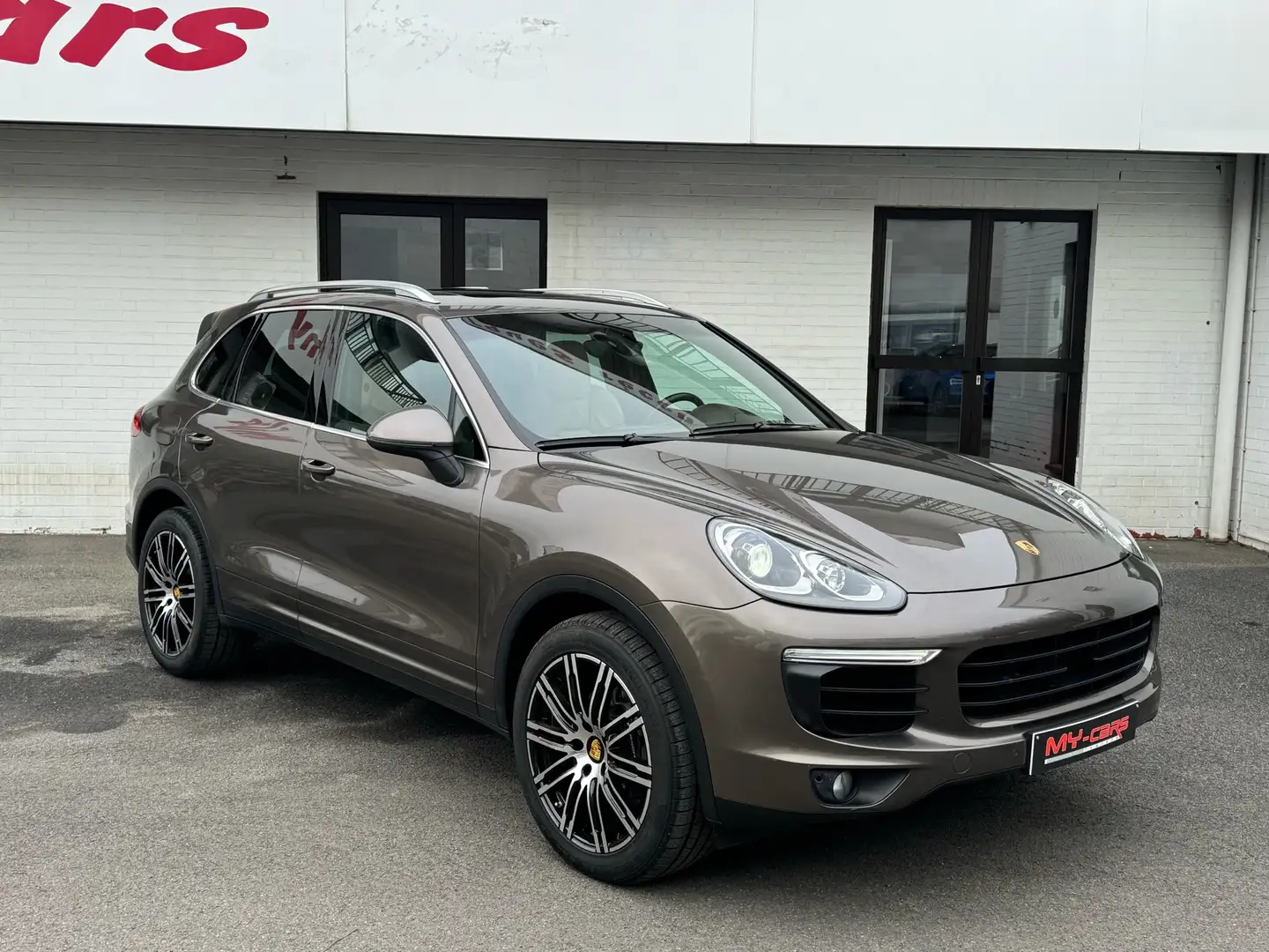 Porsche Cayenne 3.0 TD V6 Tiptronic S Full options Grijs - 2