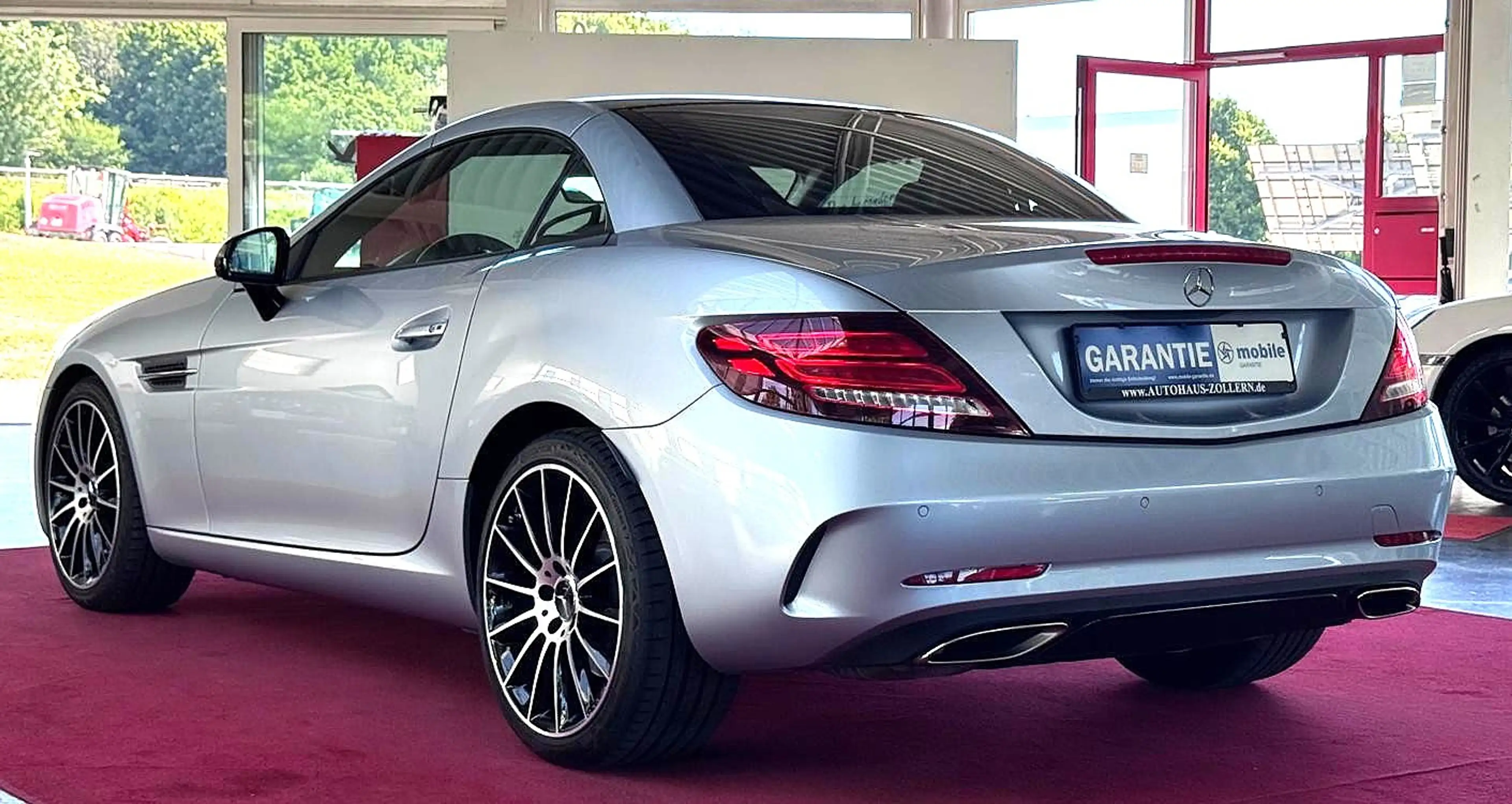 Mercedes-Benz SLC 180 AMG AIRSCARF H&K GLASDACH TOTWINKEL SPUR — photo 5