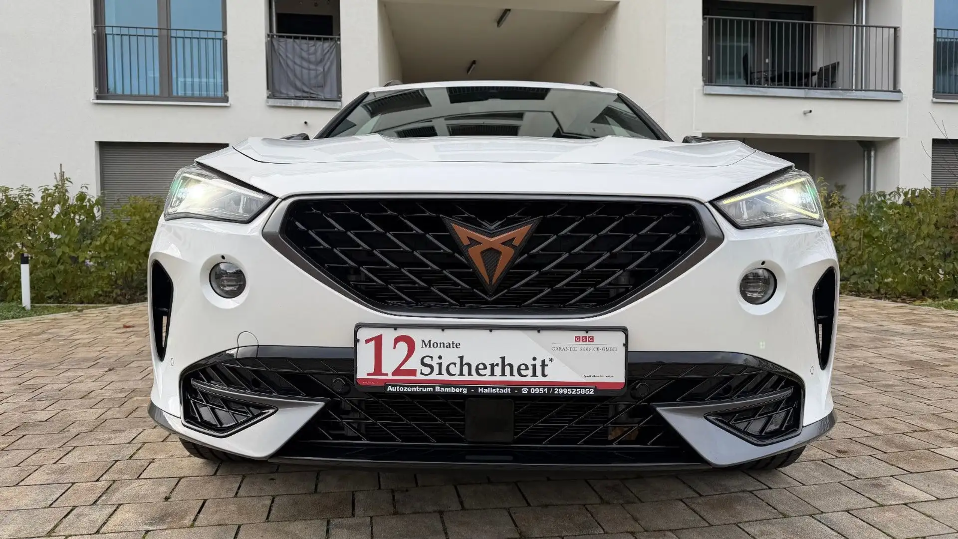 CUPRA Formentor Basis Blanc - 2