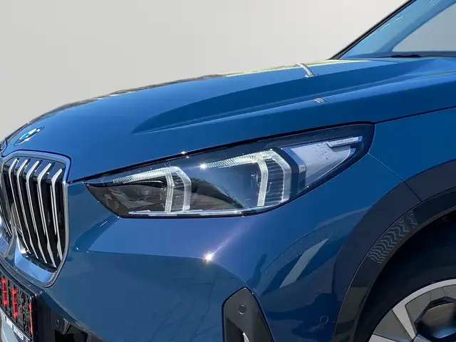 BMW X1 view 5