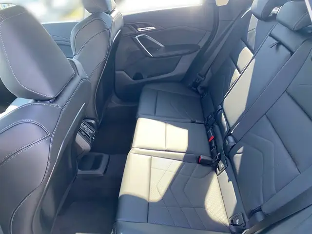 BMW X1 view 11