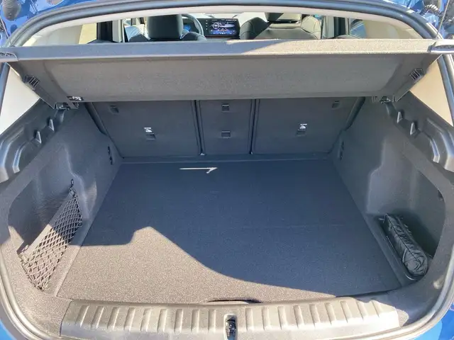 BMW X1 view 12