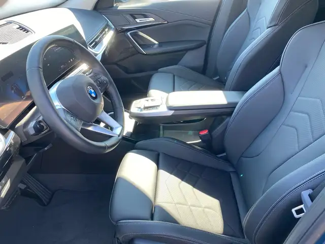 BMW X1 view 7