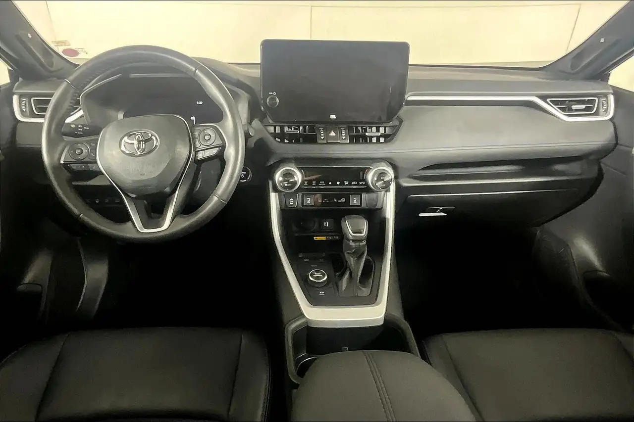 Toyota RAV 4 снимка Toyota RAV 4