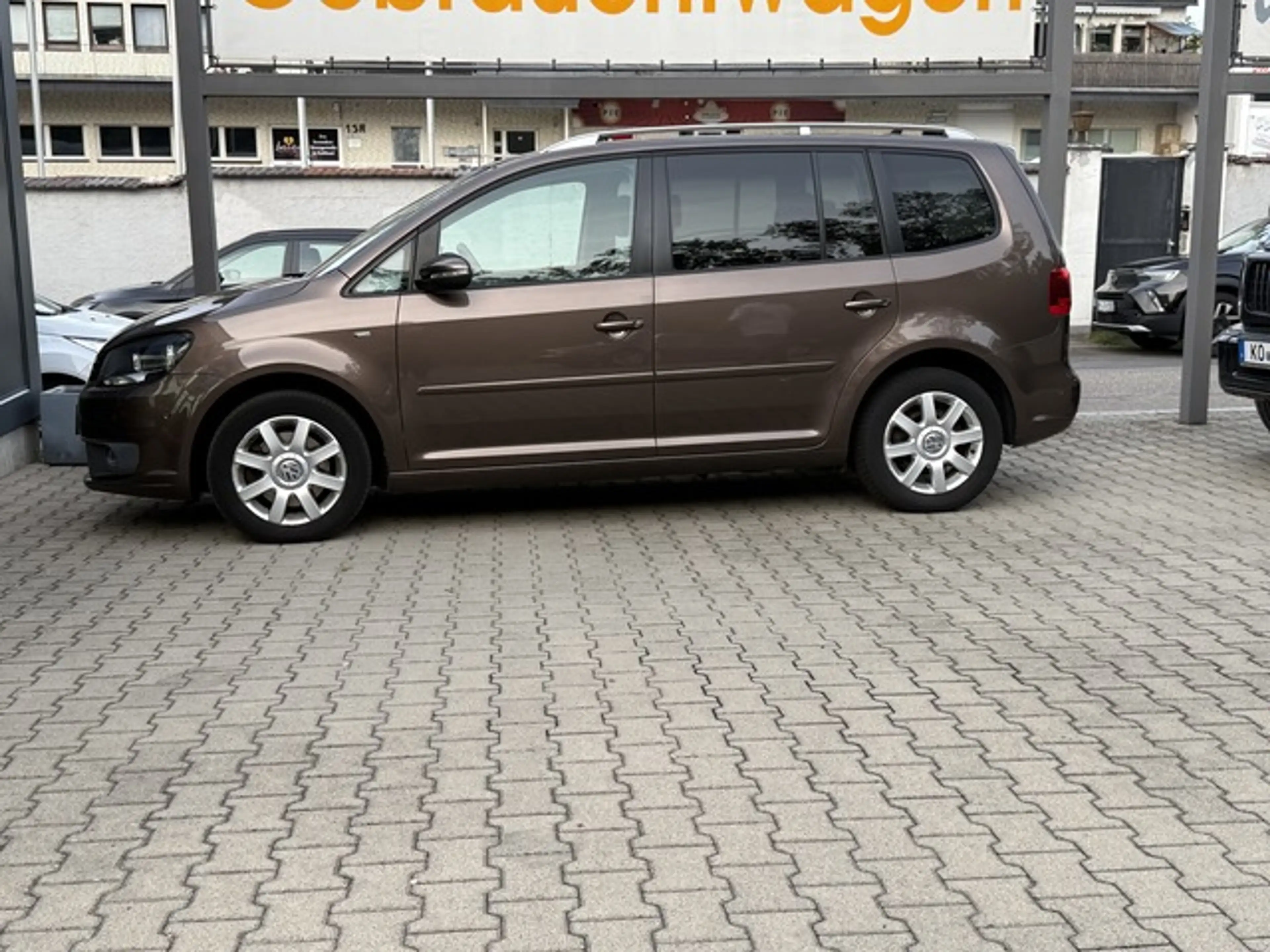 Volkswagen Touran Cup Cup — photo 4