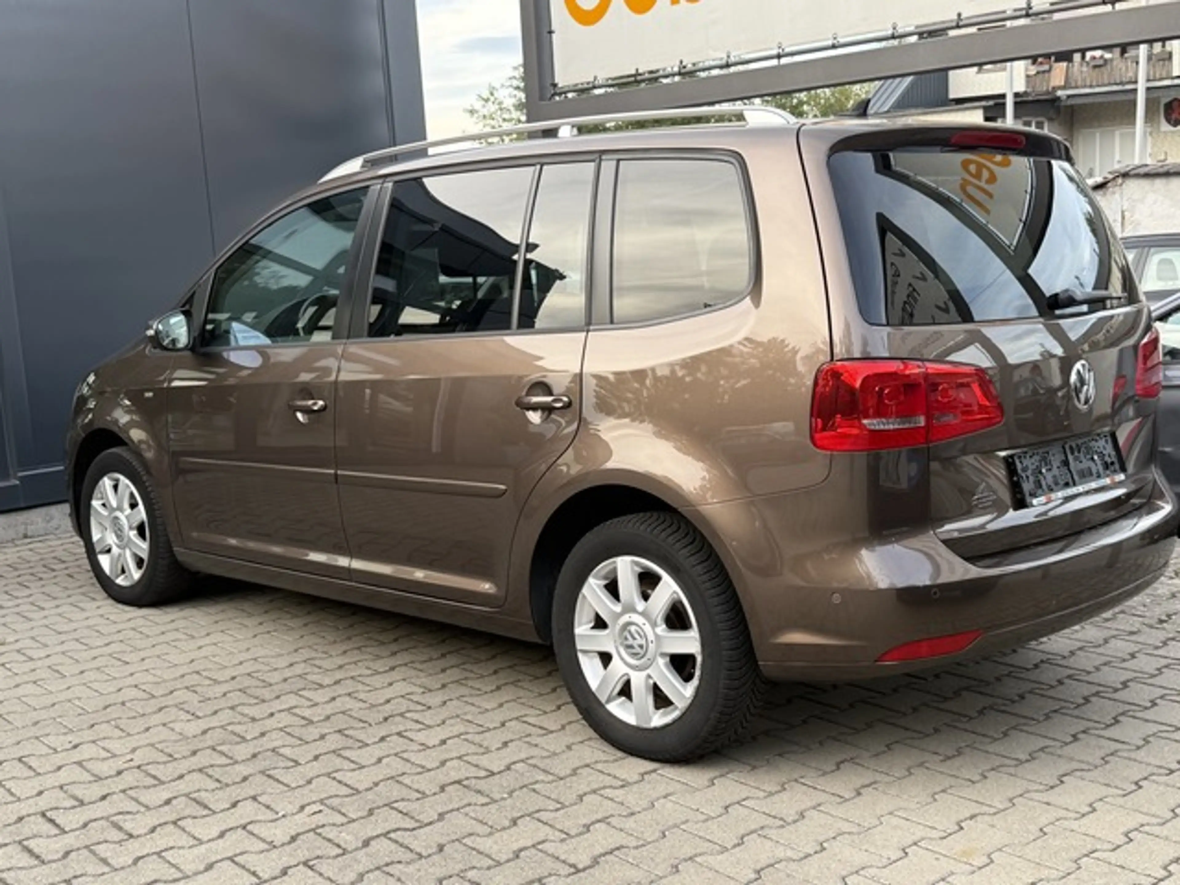 Volkswagen Touran Cup Cup — photo 3