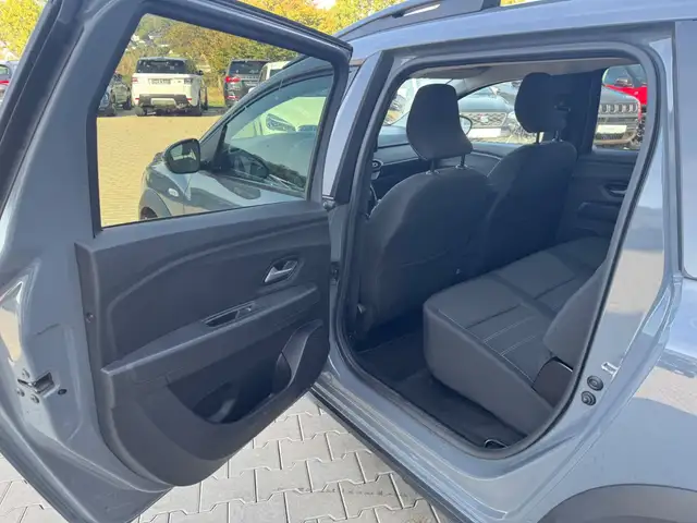 Dacia Jogger view 20