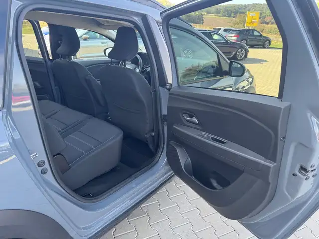 Dacia Jogger view 23