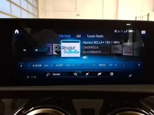 Mercedes-Benz A-Class view 15