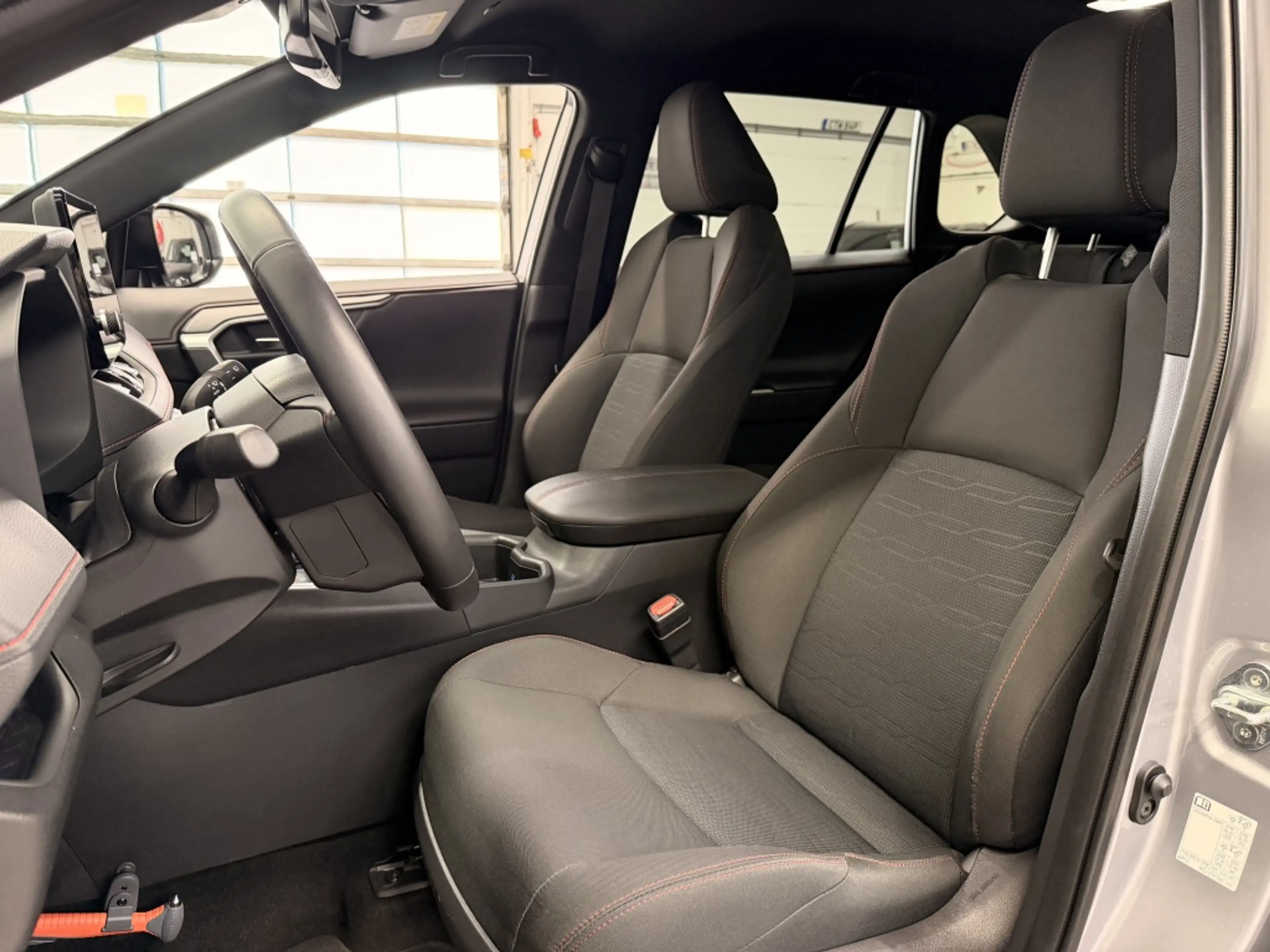 Toyota RAV 4 2.5 Plug-in Hybrid Dynamic| Stoelverw.| Adap.Cruis — photo 23