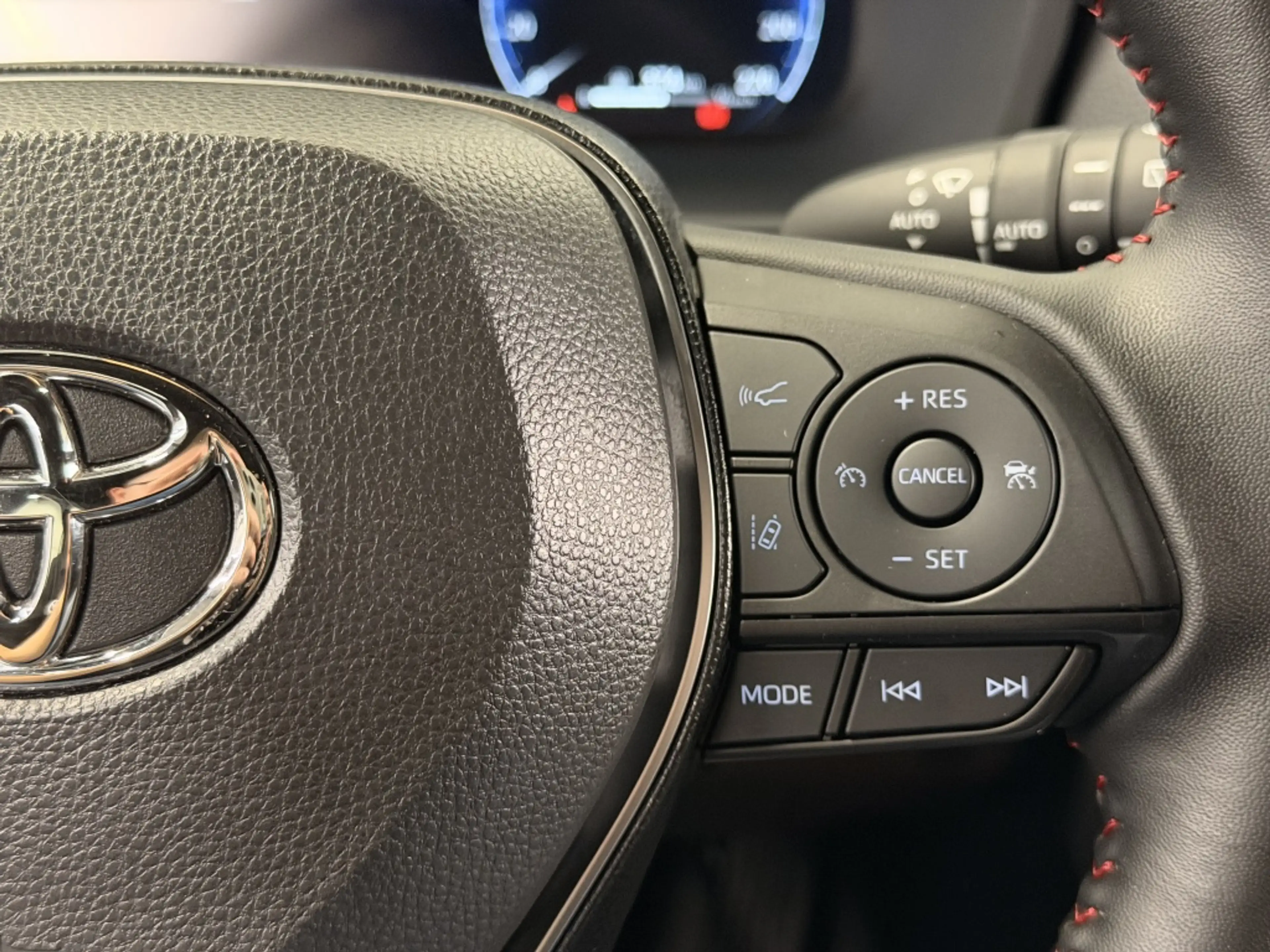 Toyota RAV 4 2.5 Plug-in Hybrid Dynamic| Stoelverw.| Adap.Cruis — photo 31