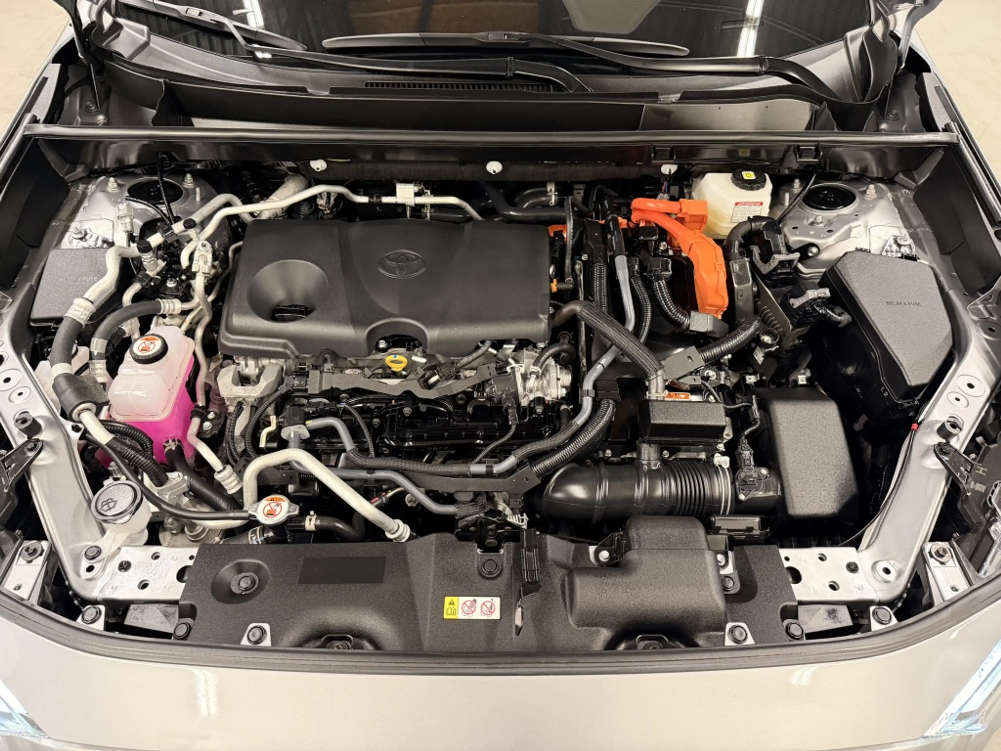 Toyota RAV 4 2.5 Plug-in Hybrid Dynamic| Stoelverw.| Adap.Cruis — photo 43