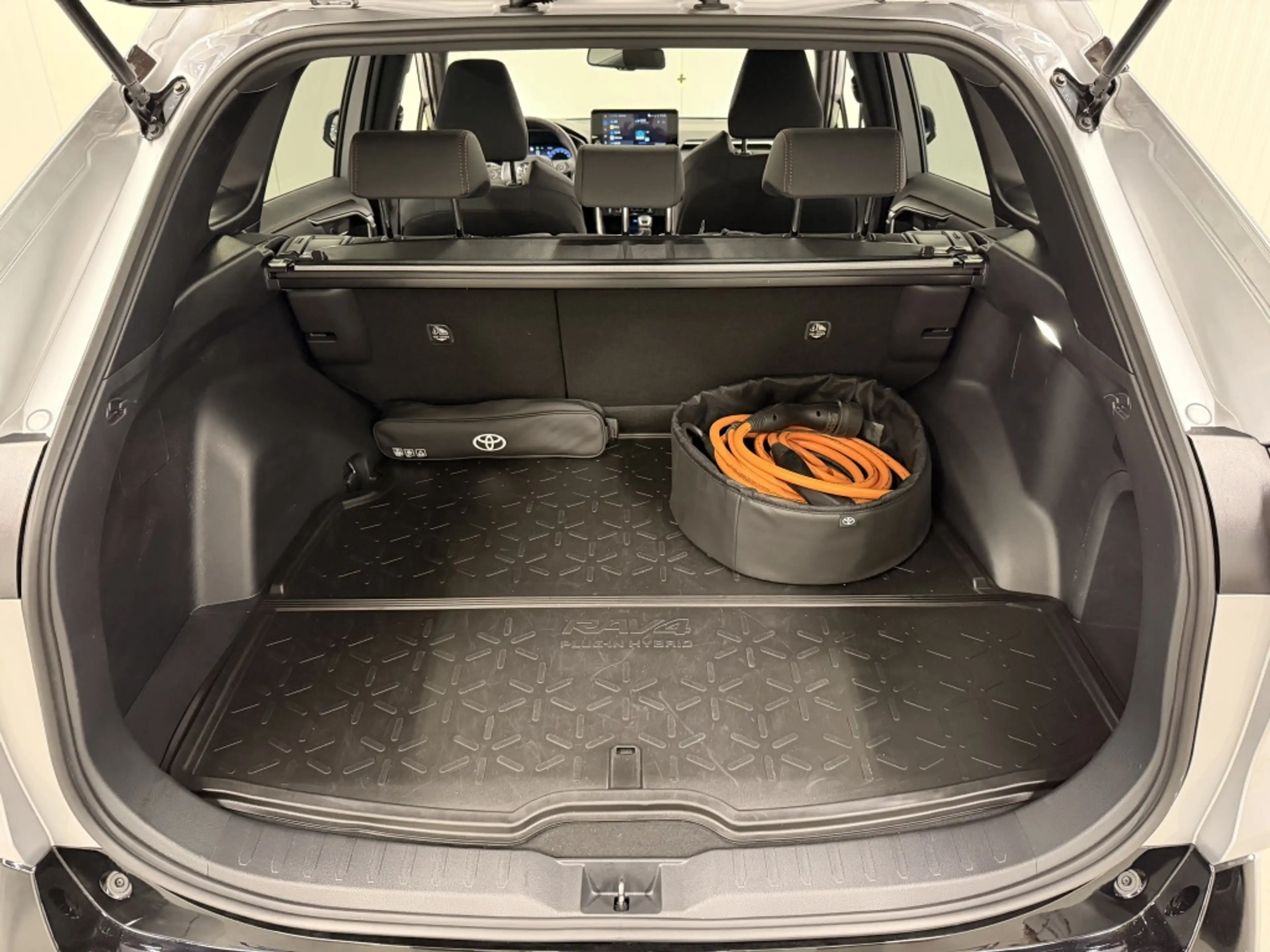 Toyota RAV 4 2.5 Plug-in Hybrid Dynamic| Stoelverw.| Adap.Cruis — photo 17