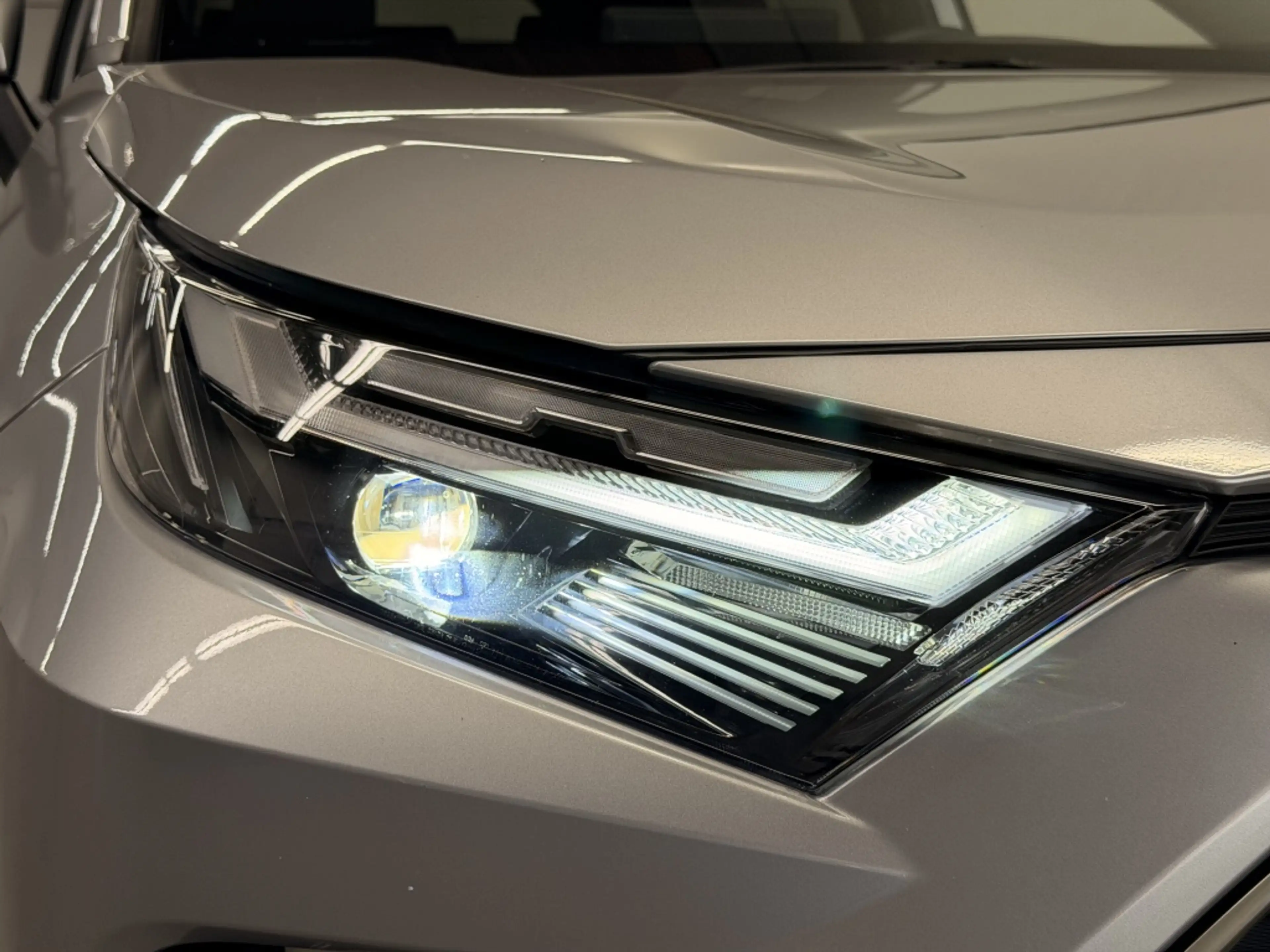 Toyota RAV 4 2.5 Plug-in Hybrid Dynamic| Stoelverw.| Adap.Cruis — photo 11