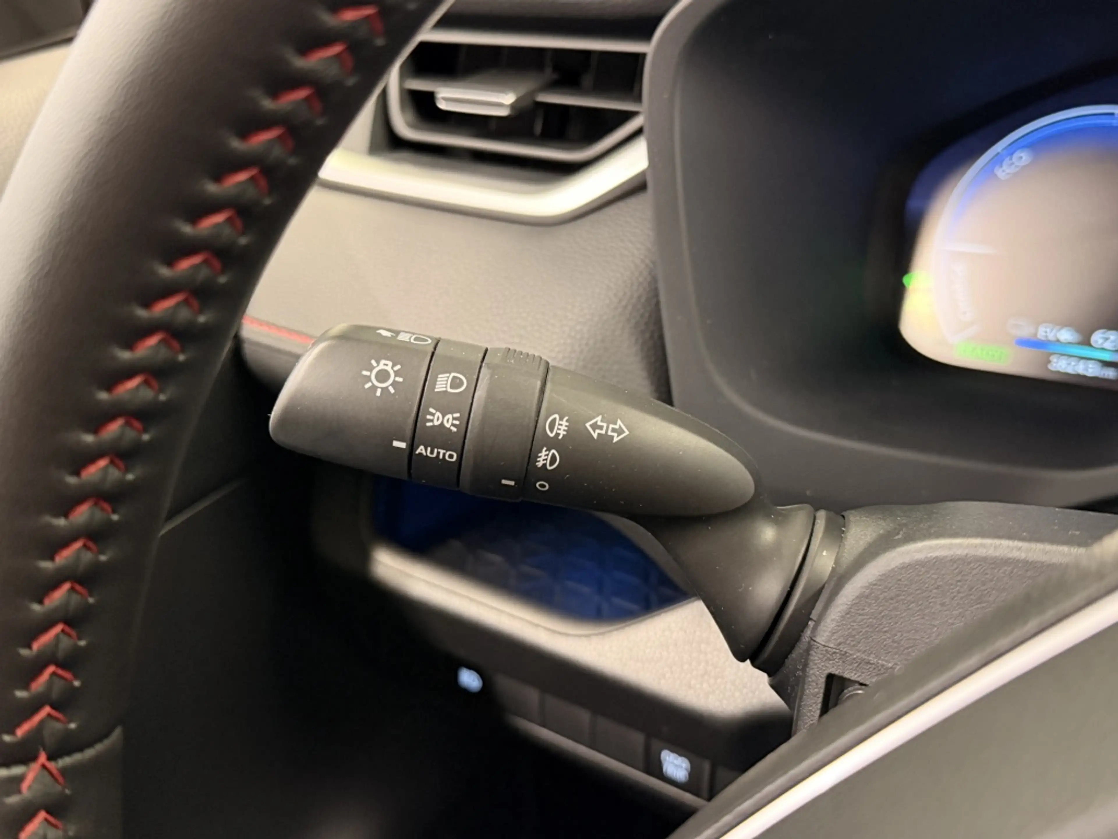 Toyota RAV 4 2.5 Plug-in Hybrid Dynamic| Stoelverw.| Adap.Cruis — photo 27