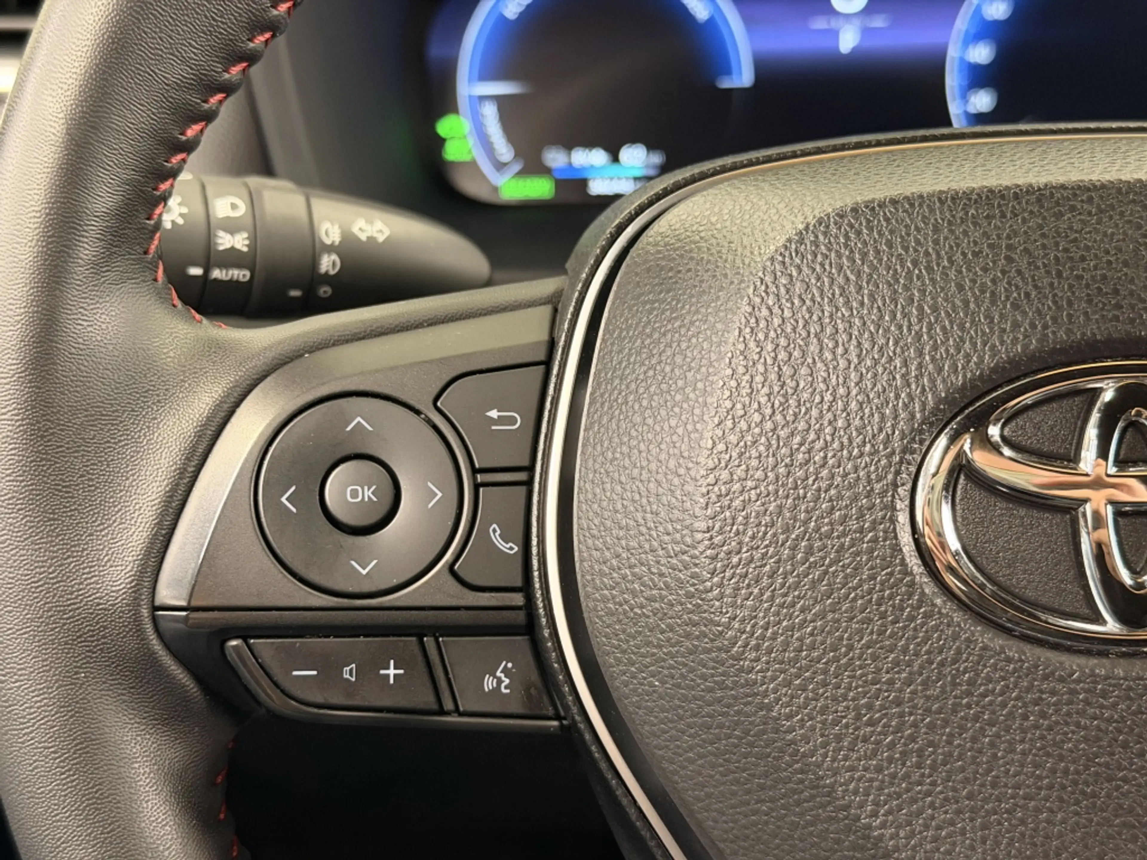 Toyota RAV 4 2.5 Plug-in Hybrid Dynamic| Stoelverw.| Adap.Cruis — photo 30