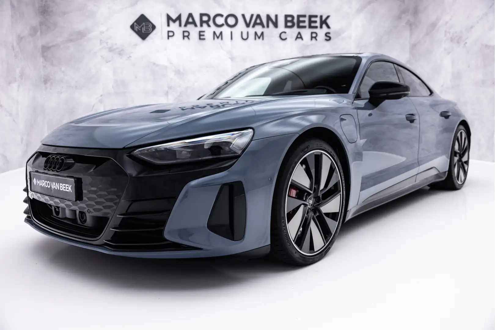 Audi RS e-tron GT 93 kWh | Pano | Audi Exclusive | Stoelventilatie | Grijs - 1