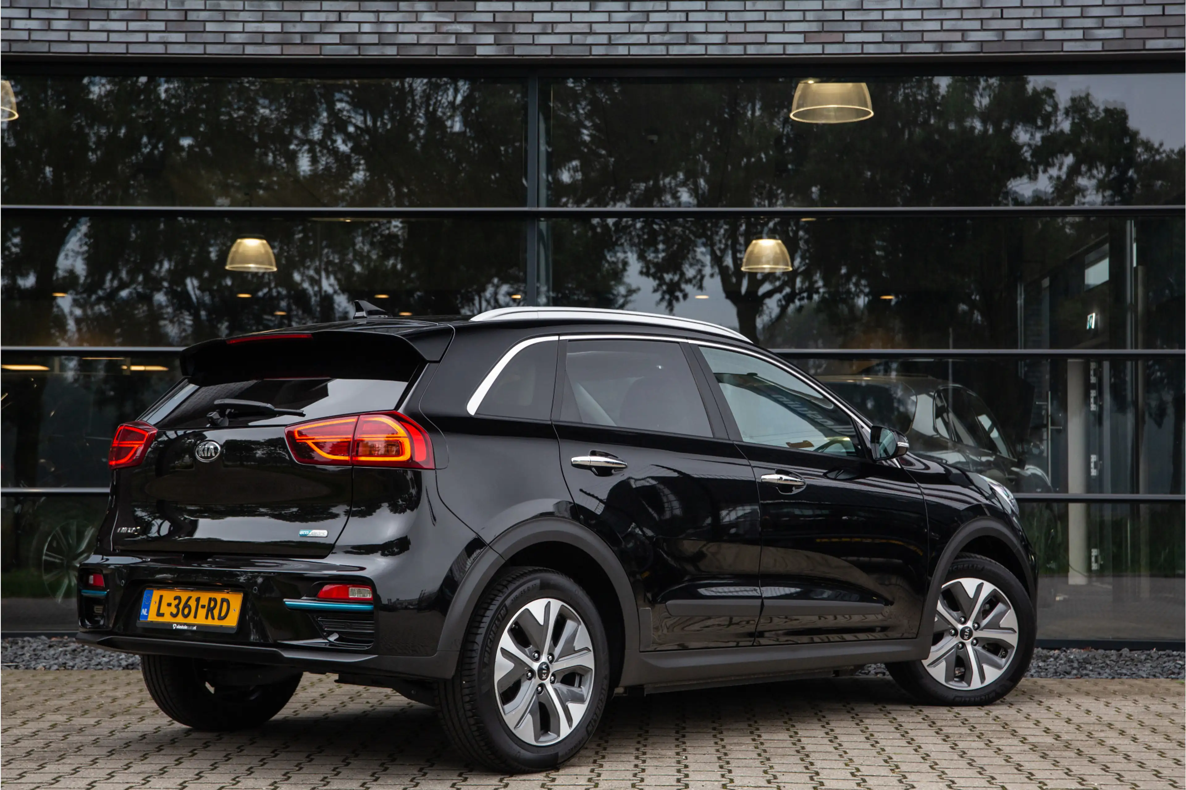Kia e-Niro ExecutiveLine 64 kWh , SOH 97,5%, Panoramadak, JBL — photo 2