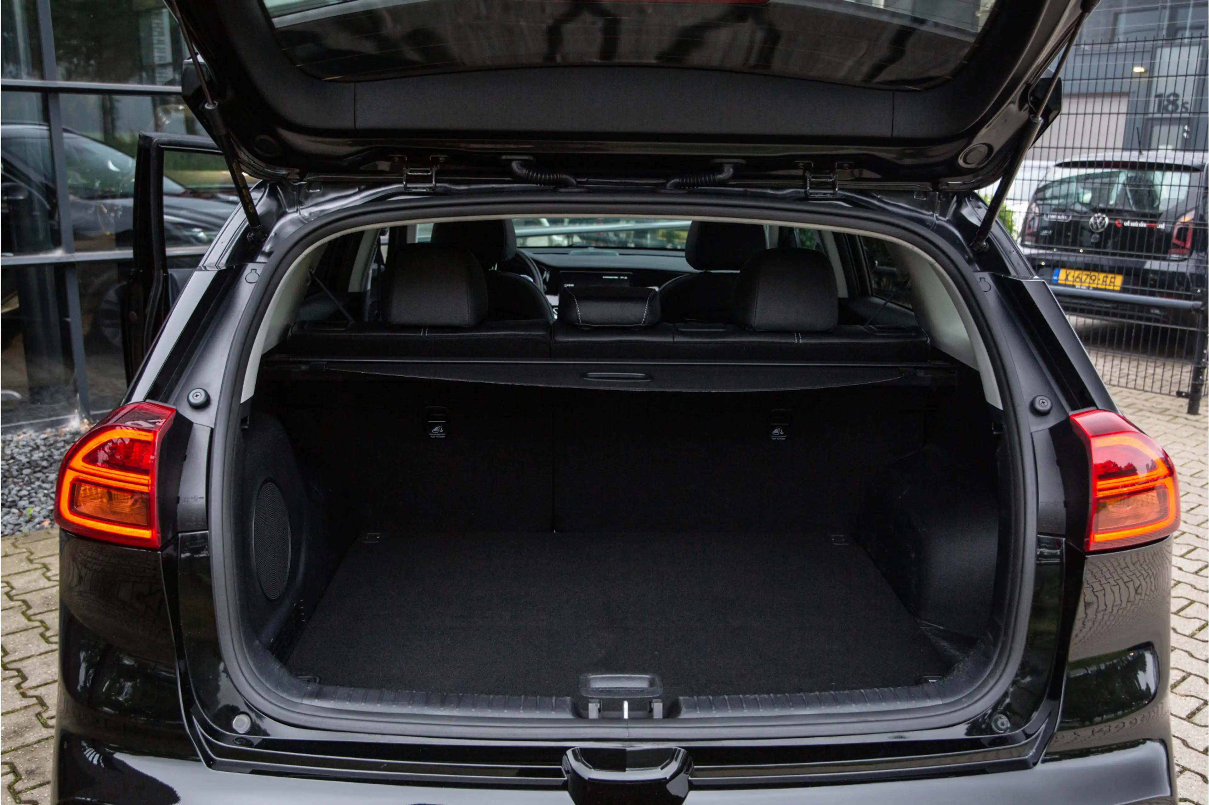 Kia e-Niro ExecutiveLine 64 kWh , SOH 97,5%, Panoramadak, JBL — photo 27