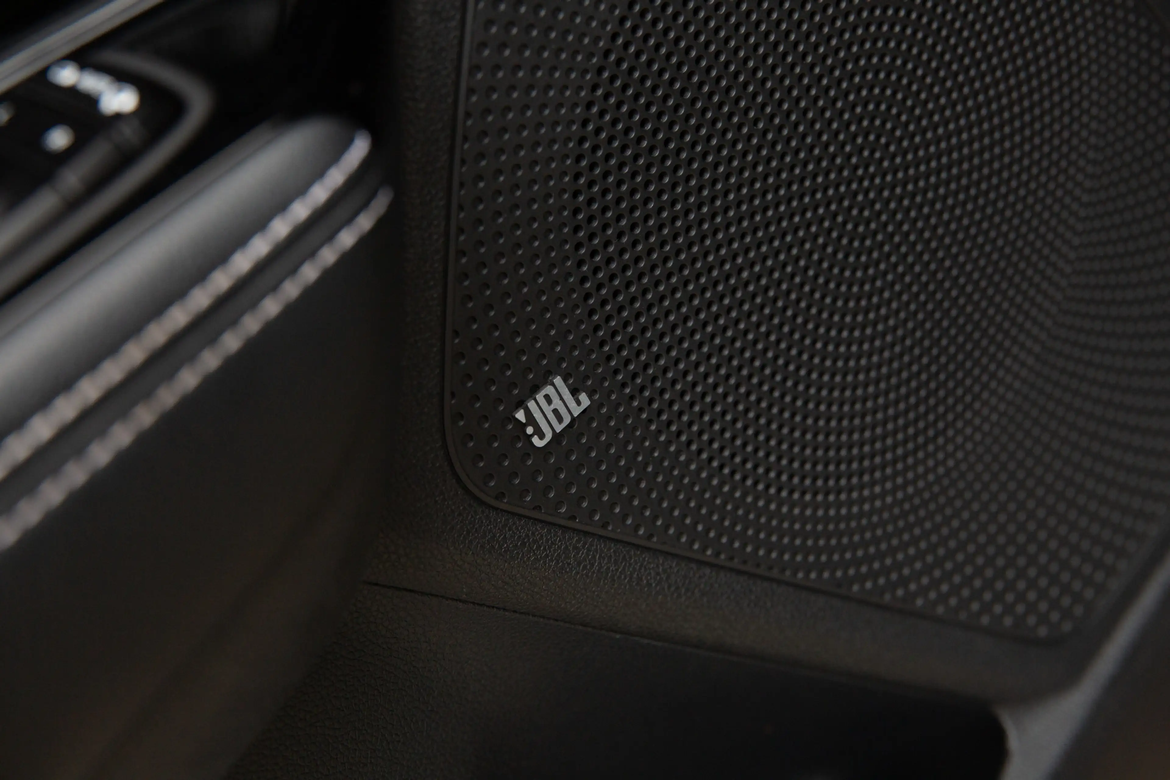Kia e-Niro ExecutiveLine 64 kWh , SOH 97,5%, Panoramadak, JBL — photo 15