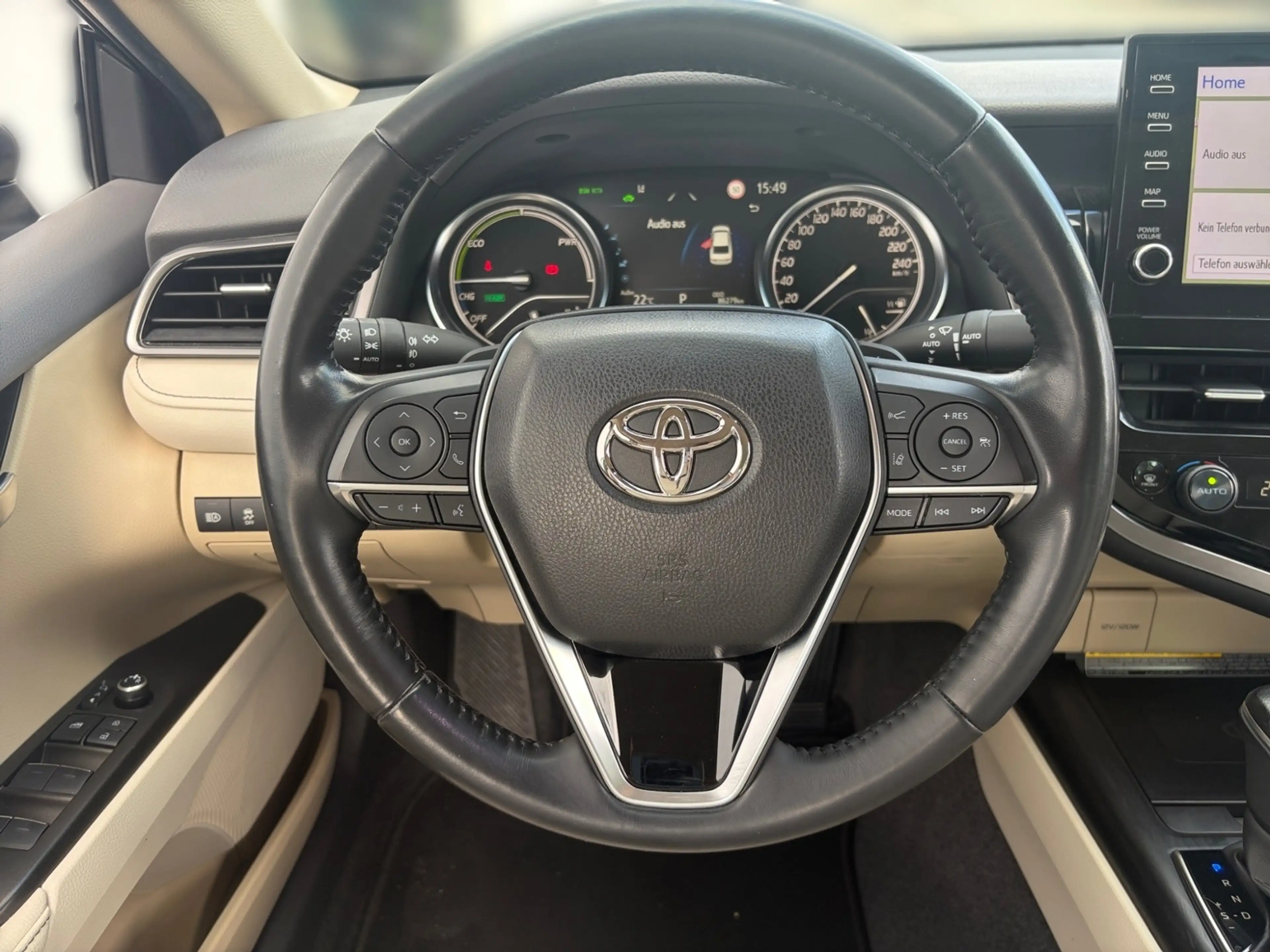Toyota Camry 2,5 Hybrid Executive — photo 15