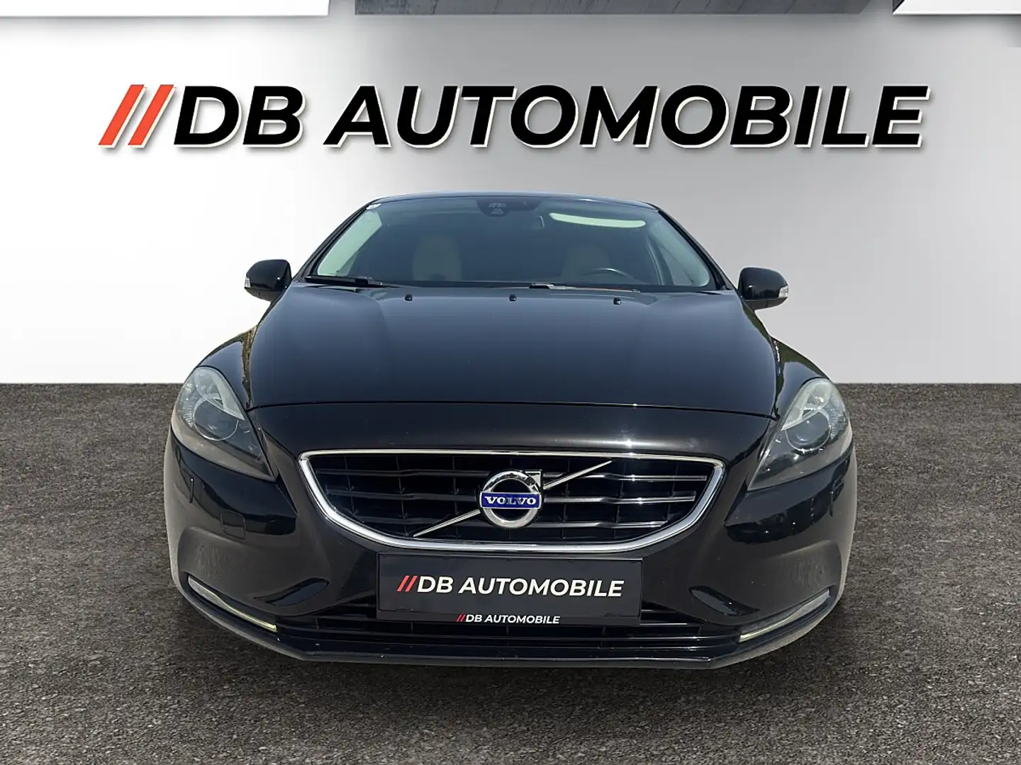 Volvo V40 D2 Schwarz - 2