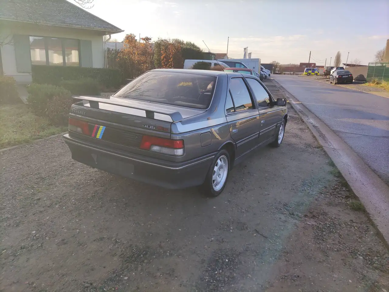 Peugeot 405 MI16 Oldtimer, foto 3