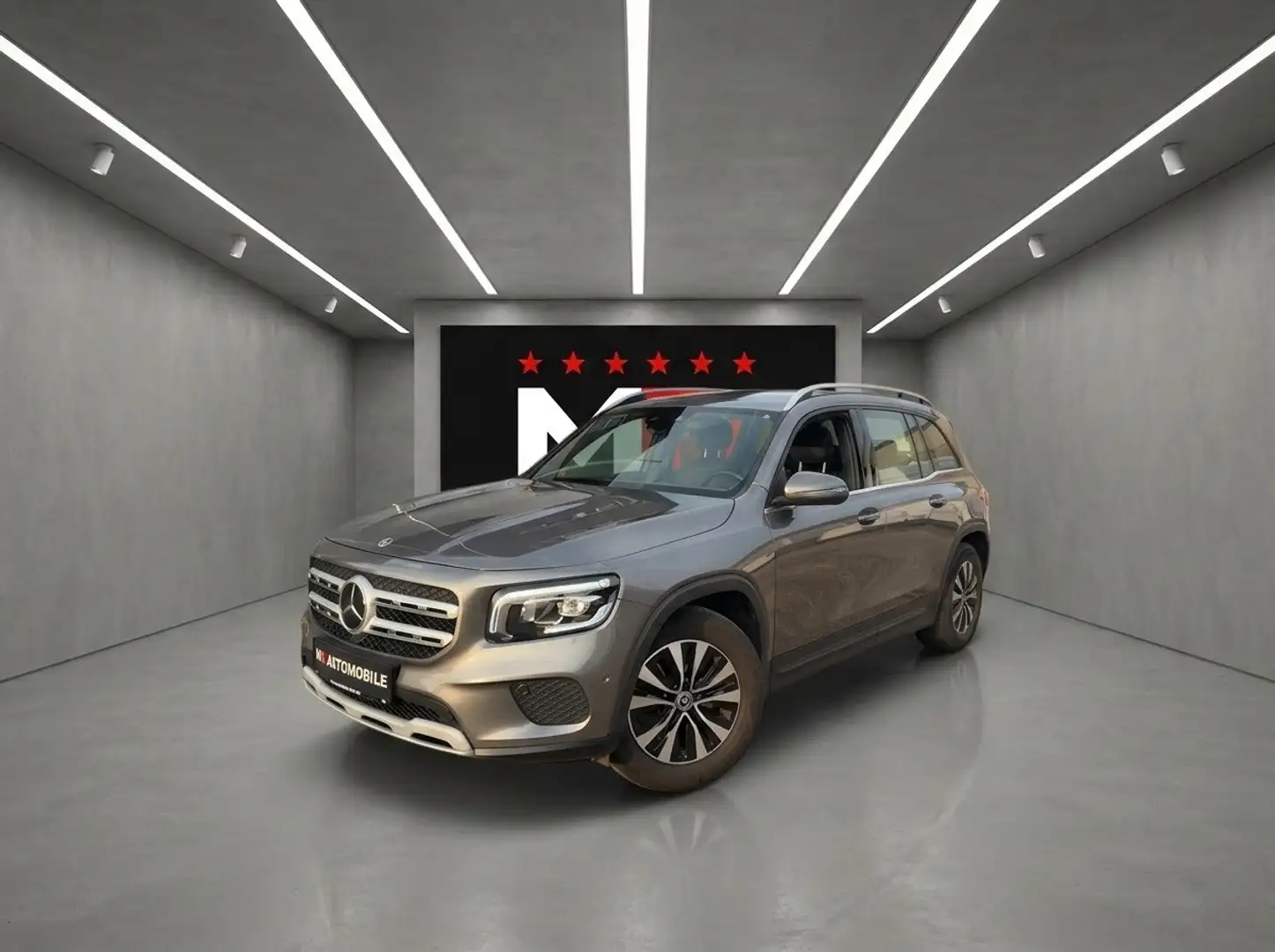 Mercedes-Benz GLB 200 GLB 200 d - AHK - VIRTUAL C - Grau - 2