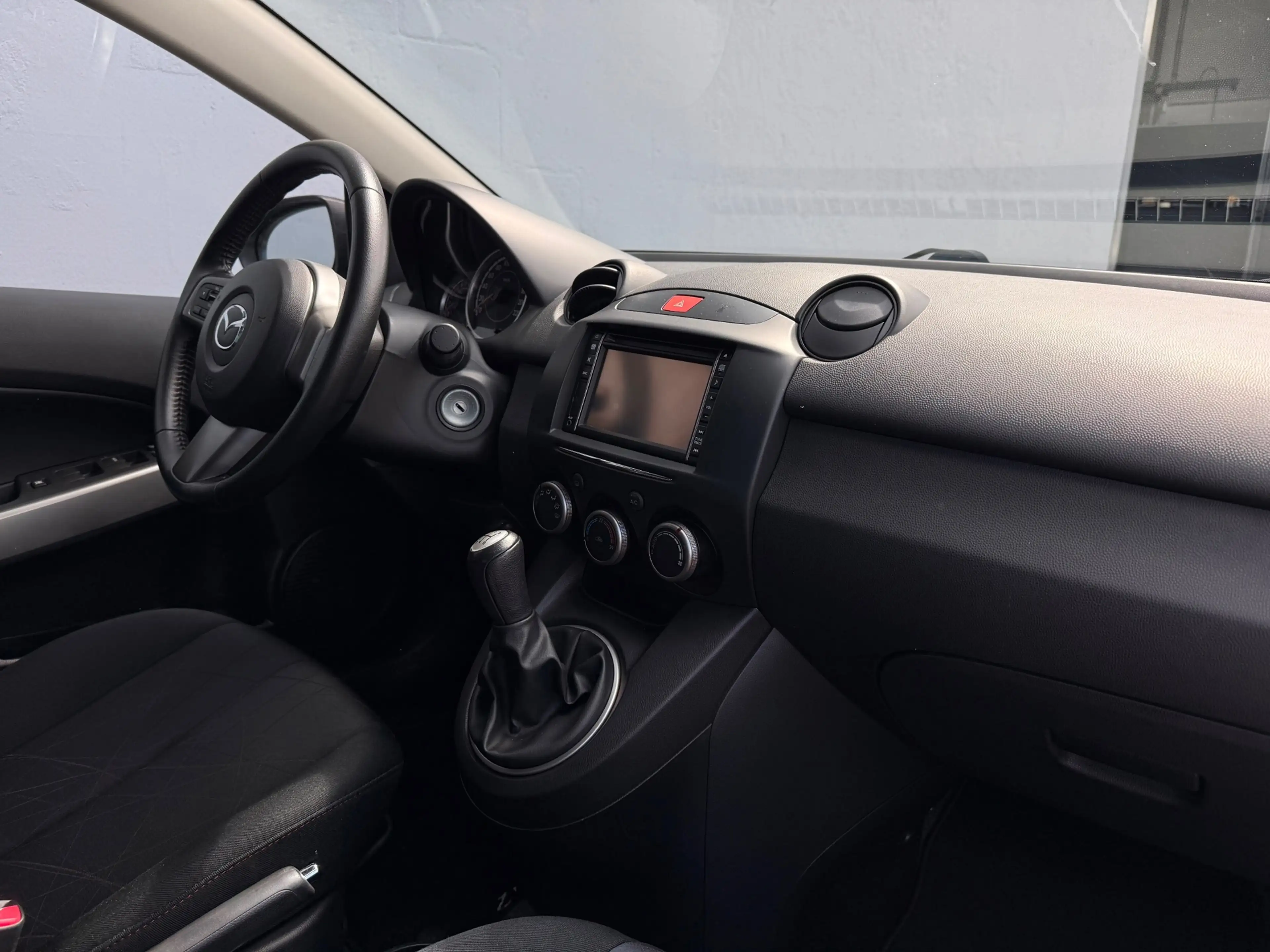 Mazda 2 1.3 TS Plus 5-Deurs - Airco - LMV — photo 10