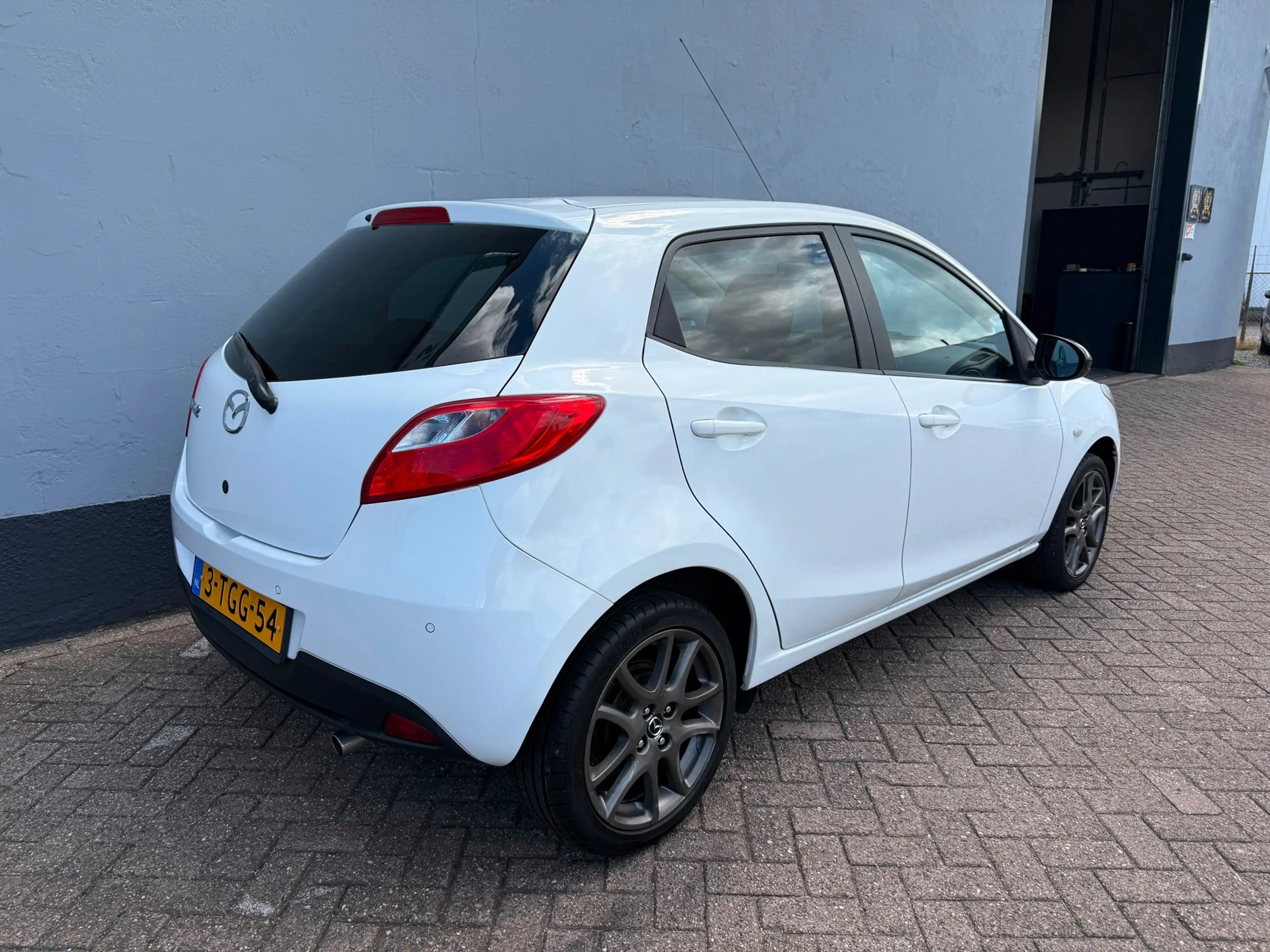 Mazda 2 1.3 TS Plus 5-Deurs - Airco - LMV — photo 5