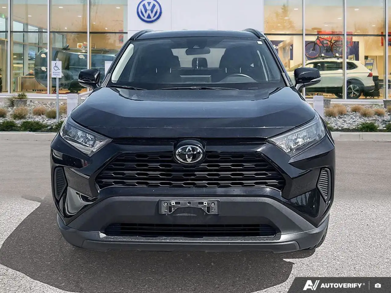 Toyota RAV 4 снимка Toyota RAV 4