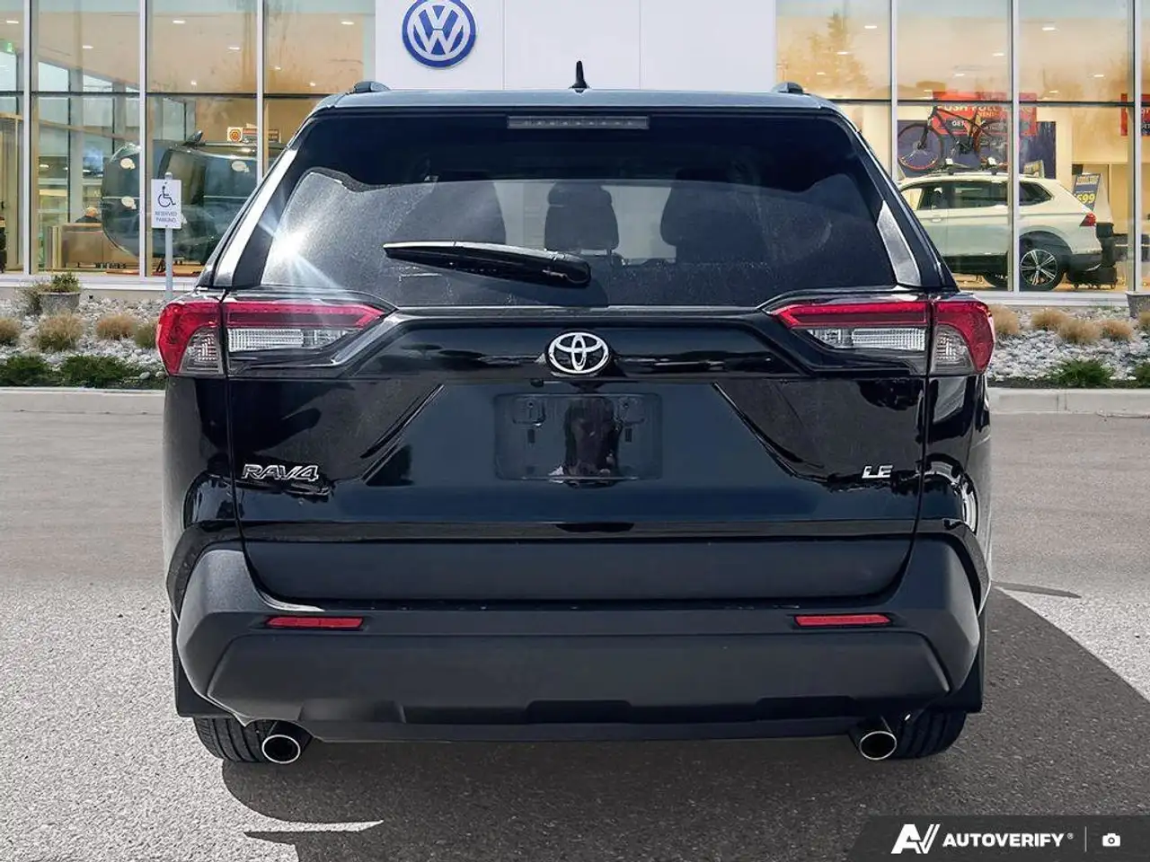 Toyota RAV 4 снимка Toyota RAV 4