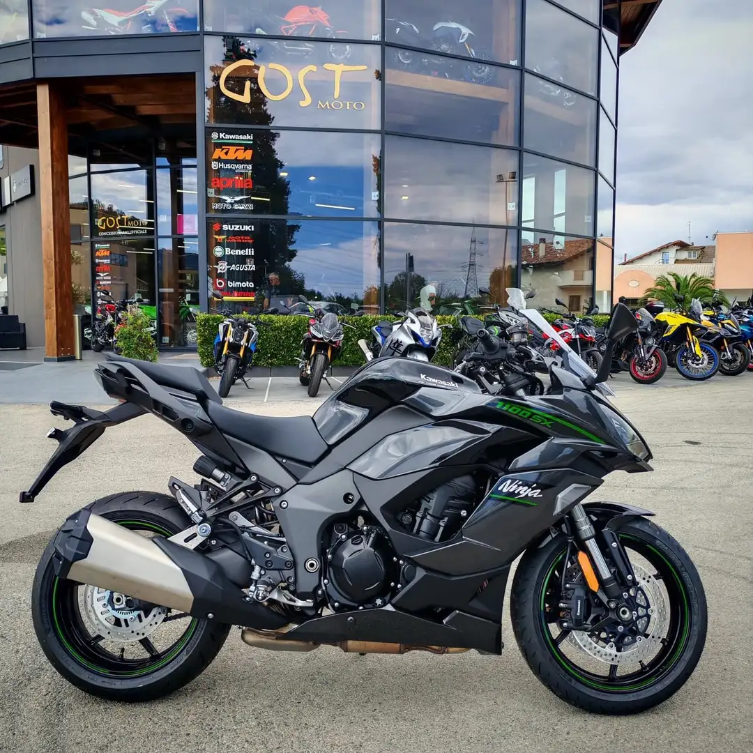 Kawasaki Ninja 1100SX Carbon Gray / Diablo Black - 1