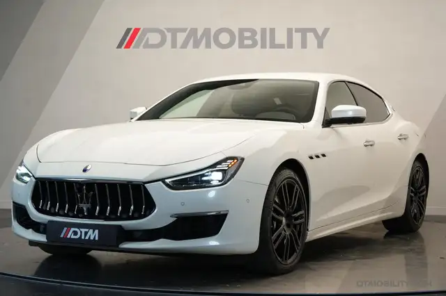 Maserati Ghibli 3.0 V6 D GranLusso | Zegna interieur | Bowers & Wi