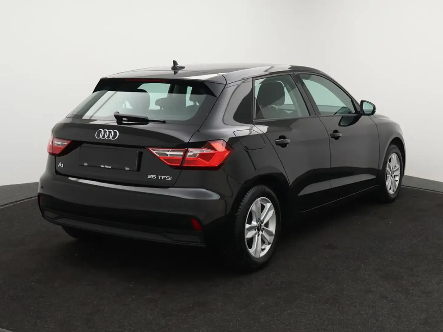 Audi A1 Sportback Audi A1 Sportback Business Edition 25TFSI 95PK *AUTOMAAT*NAVI*APP CONNECT*BLTH*CRUISE*DIGITAL DASHBOARD*... Schwarz - 2