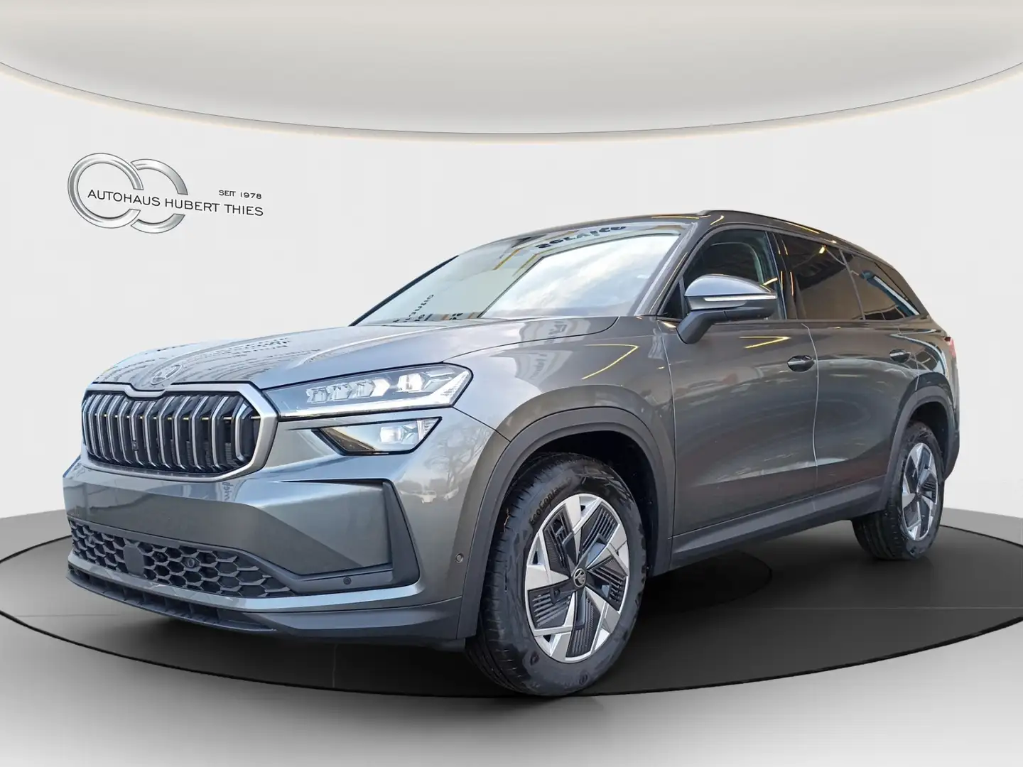 Skoda Kodiaq 2.0 TDI Selection DSG NAVI+PDC+KAMERA+LED Gris - 1